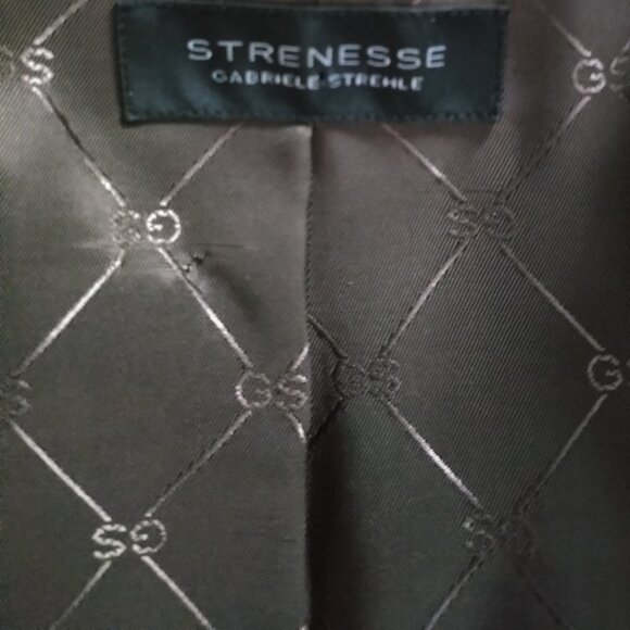 Strenesse Chocolate Brown Wool-Cashmere Jacket with Silk Ruffle - Picture 13 of 16